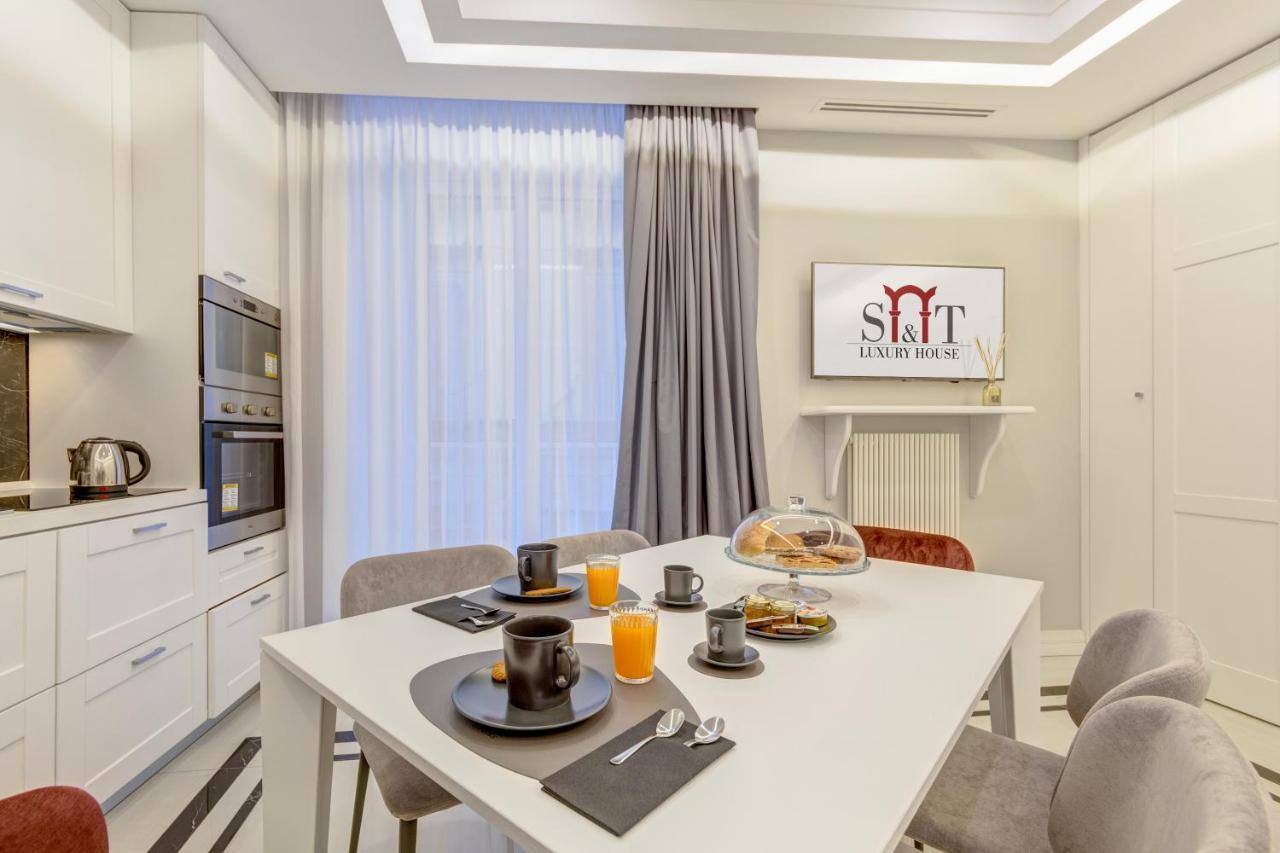 ナポリS&T Luxury House In Plebiscito Squareアパートメント エクステリア 写真