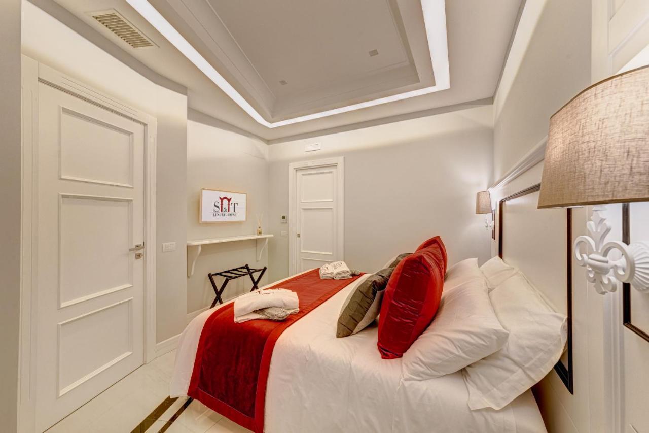 ナポリS&T Luxury House In Plebiscito Squareアパートメント エクステリア 写真